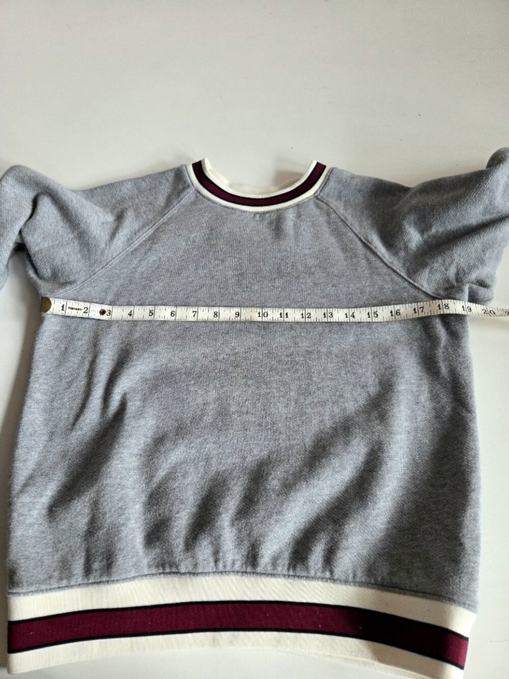 Aritzia Little Moon Crew Neck Sweatshirt Pullover XXS - Picture 6 of 7